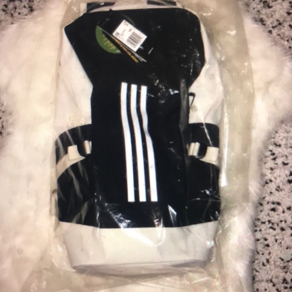 🤩adidas Black White Trendy Backpack - Picture 5 of 5